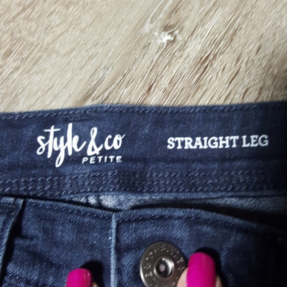 SALE STYLE AND COMPANY JEANS - Picture 2 of 5